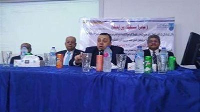 200 طالب يشاركون في ندوة ريادة الأعمال وثقافة السلامة بالإسكندرية