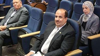 برلماني يطالب رئيس الوزراء بزيادة مخصصات البنية التحتية