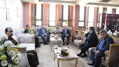 رئيس جامعة بني سويف يشهد مراسم احتفال المحافظة المئوي بعيدها القومي