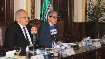 بالصور.. رئيس جامعة القاهرة يحتفل بمرور 100 عام على ثورة 1919