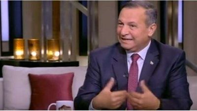 بالفيديو.. «شعبة الملابس» تطالب بتوحيد الزي المدرسي