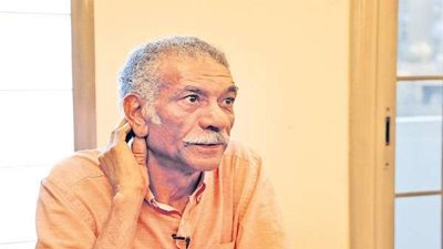 سيد رجب في واشنطن لتقديم العرض المسرحي 