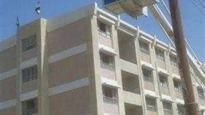 صيانة كشافات الإنارة على الطرق العامة بالمنيا