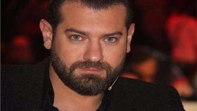عمرو يوسف خارج موسم دراما رمضان بشكل نهائى
