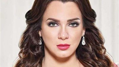 سلاف فواخرجي: الحرب في سوريا حرمتني من الظهور في الدراما المصرية