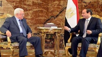 السيسي يبحث ملف المصالحة مع الرئيس الفلسطيني خلال اتصال هاتفي