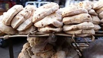 صاحب مخبز يستولي على 17 طن دقيق مدعم