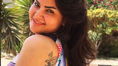 ”علميهم يا طاهرة”.. الشيخة سما المصري توعظ الجمهور بزيارة المريض