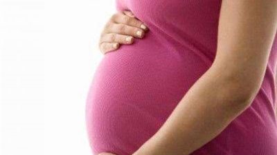 كيف تحاربين الأنيميا والضعف في شهور «الحمل الأولى»