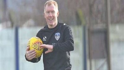 إستقالة مدرب أولدهام الإنجليزي بعد توليه الفريق لمدة شهر