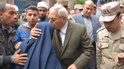 محافظ الدقهلية في جنازة شهيد القوات المسلحة: 