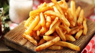 باحثون يكتشفون مادة مسرطنة في البطاطس المقلية
