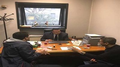 القوى العاملة تنجح في فض إضراب 1200 مصري بإيطاليا