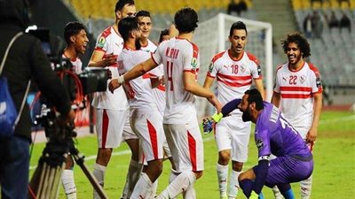 بعثة الزمالك تغادر القاهرة في طريقها للجزائر