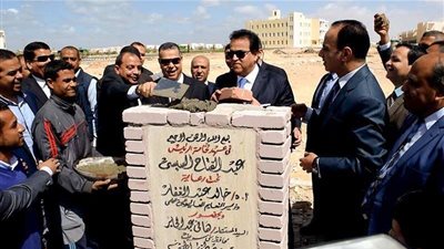 وضع حجر الأساس للمسجد الكبير بجامعة بني سويف