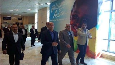 بالصور.. مطار أسوان يتزين بشعارات ملتقى الشباب الأفريقي