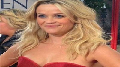 ريز ويذرسبون ترد على شائعات حملها بهذه الطريقة