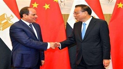 تفاصيل لقاء السيسي ورئيس الوزراء الصيني (صور)