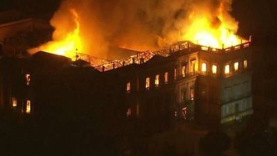 ”الآثار“ تؤكد وقوفها مع البرازيل بعد حريق المتحف الوطني