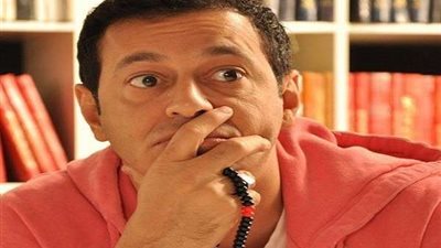 مصطفى شعبان يحتفل بعيد الأم على طريقته الخاصة