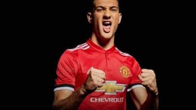 نجم مانشستر يونايتد الجديد: لن أخذل مورينيو