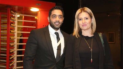 بالصور.. افتتاح معرض الفنان أحمد شيحة بحضور عدد من الفنانين