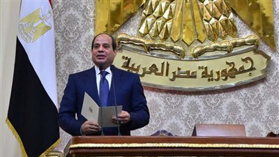 الرئيس السيسي يصل أسوان للمشاركة في ملتقى الشباب العربي والأفريقي