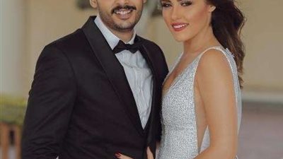 شاهد.. جلسه تصوير عقد قران نجم مسرح مصر