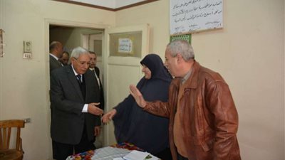 محافظ الدقهلية يوجه بنقل محول كهرباء حال دون بناء مسجد بـ 