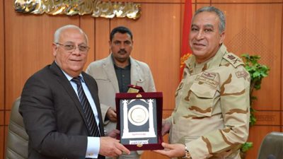 محافظ بورسعيد يستقبل وفد طلاب أكاديمية ناصر العسكرية