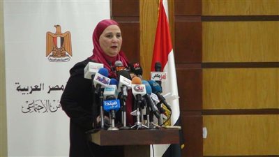 الأم المثالية بالجيزة: 