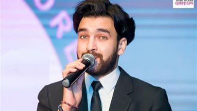 كريم أسامة يقدم حفل ملكات جمال العرب للعام الثاني على التوالي