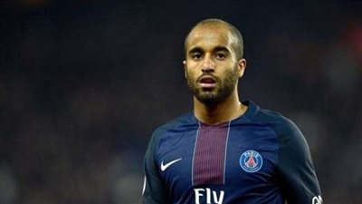 نجم اليوم.. لوكاس مورا بعد حصوله على جائزة لاعب الشهر