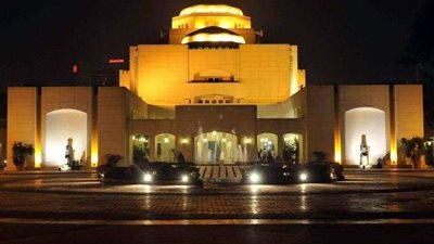 حفل تخرج دفعة جديد من كلية اللغة والإعلام.. الأربعاء المقبل