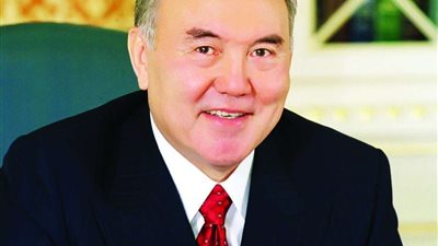 رئيس كازاخستان يعلن استقالته من منصبه