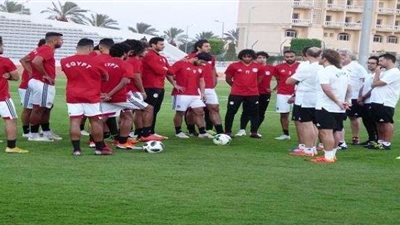 صلاح مُحسن يقود التشكيل المتوقع للفراعنة أمام النيجر