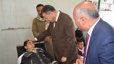 بالأسماء.. ارتفاع عدد التلاميذ المصابين باشتباه تسمم غذائي لـ12 في بني سويف