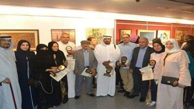 تكريم فناني التشكيلي بملتقى بصمات التشكيليين العرب