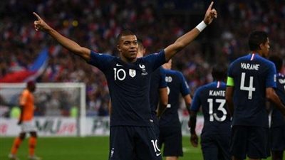 «مبابي» يتقدم لفرنسا على هولندا بالشوط الأول