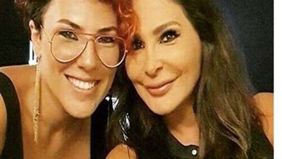 إليسا تحتفل بانتهاء تصوير كليب 