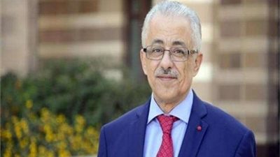 الظواهرى: إقامة معارض لخريجى مدارس التعليم الفنى