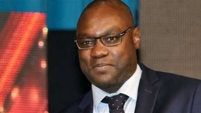 نجم الكاميرون يكشف توقعاته للمتأهلين لنصف نهائي الكونفدرالية