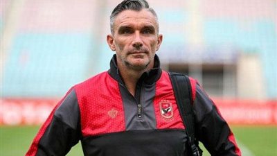 الأهلي يُوافق على طلب «كارتيرون» بتوفير طائرة خاصة للسفر إلى غينيا