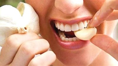 أبرزها علاج مشاكل النوم والتخلص من الحشرات.. فوائد لا تعرفها عن الثوم