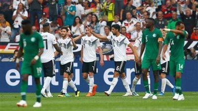 المتخب الألماني يمدد التعاقد مع «أديداس»