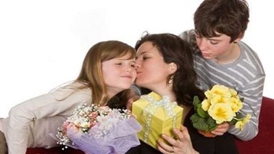 معملتش حسابك.. 5 هدايا يمكن شرائها سريعًا في عيد الأم