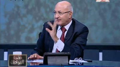 صدمة سيد علي بعد تعليق رابطة التاكسي على المرور