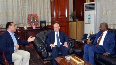 ”سفير موزمبيق لدى القاهرة”: أتمنى زيارة الأقصر ثانية لما لمسته من طبيعة ساحرة