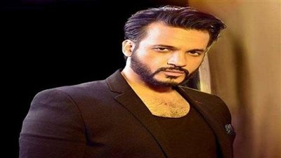 إيساف يقيم دعوى «سب وقذف» ضد منة شعبان