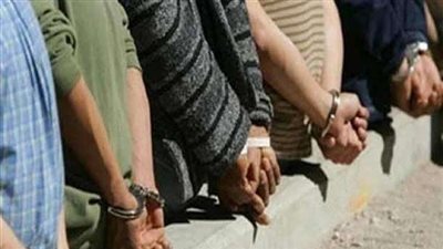 القبض على 4 أشخاص بتهمة الاعتداء الجنسي على طفل